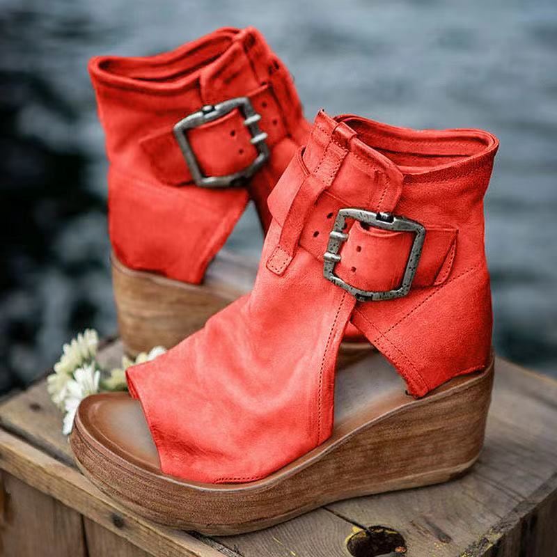 Ariana™ - Bold Buckle Wedge Sandals