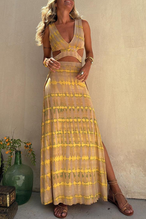 Bianca - Dress With Deep Neckline