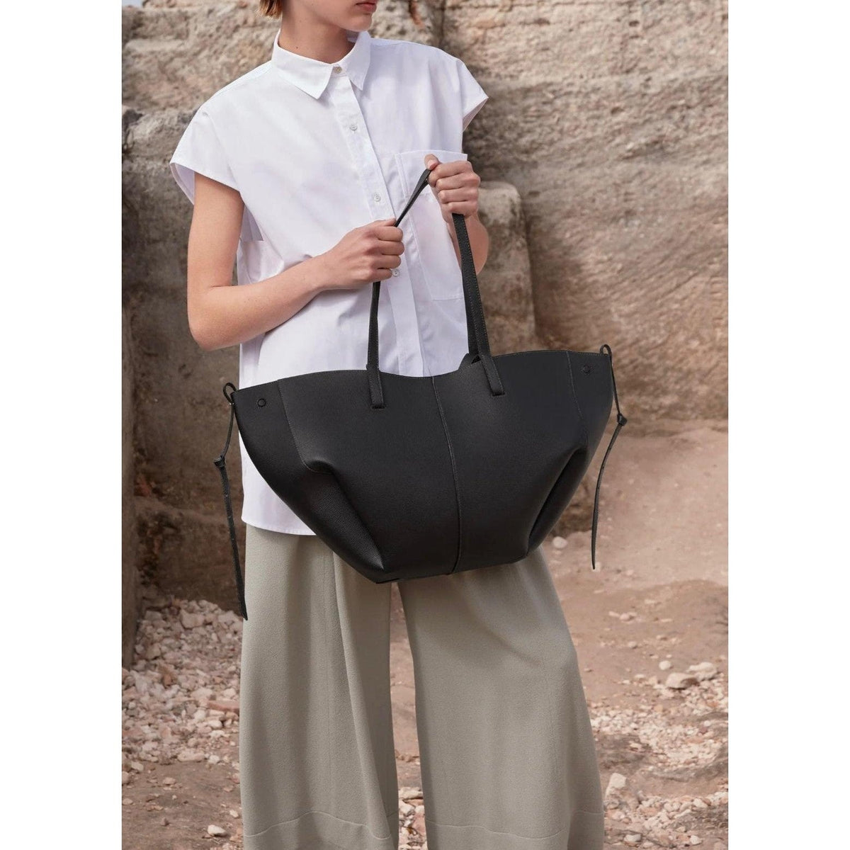 Ambrelle - Shoulder Bag