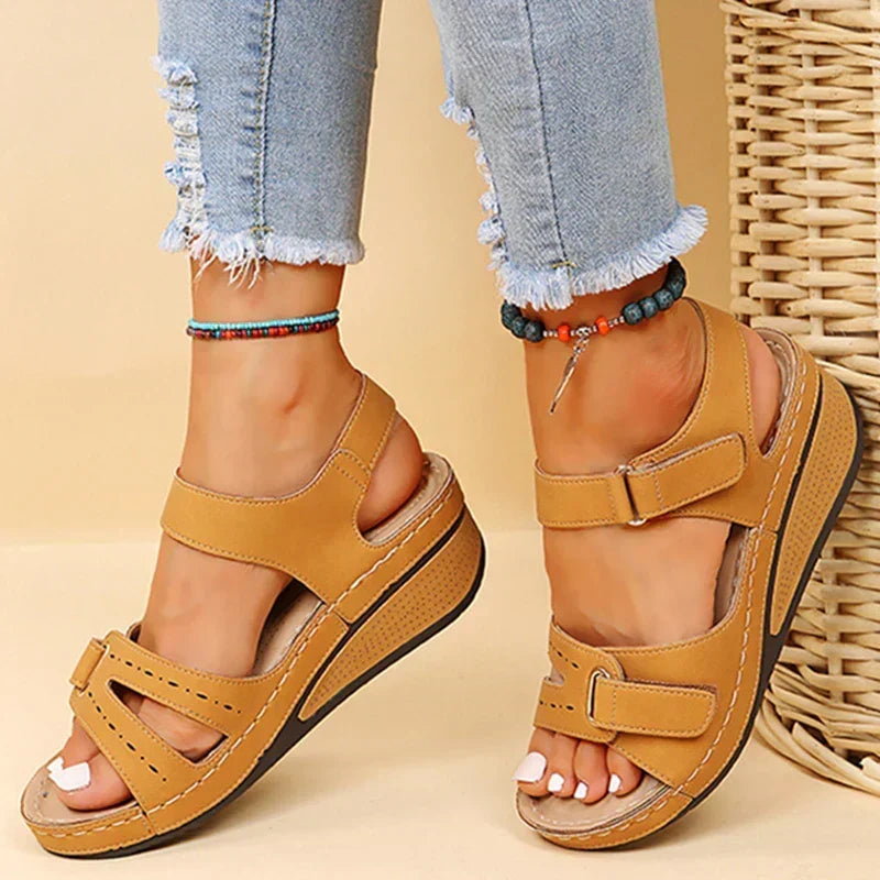 Calyna | Orthopedic Sandals™