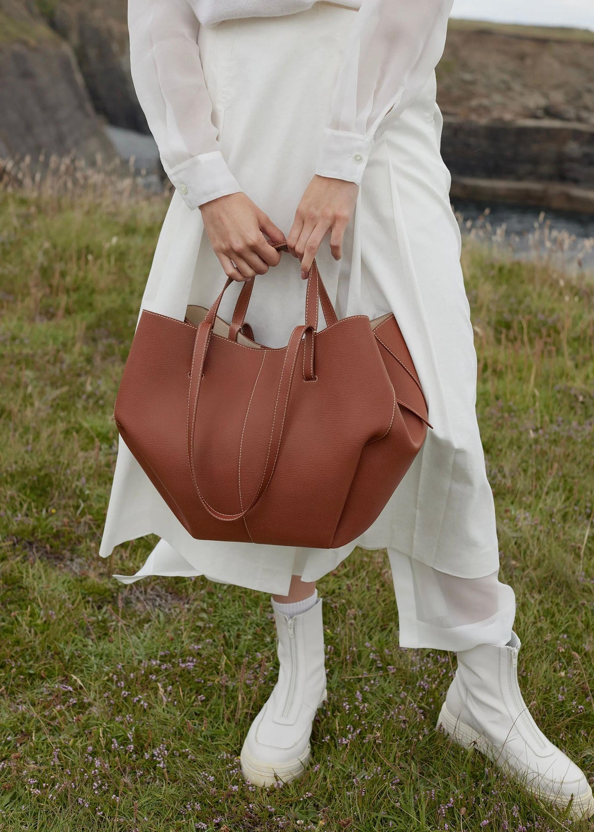 Ambrelle - Shoulder Bag