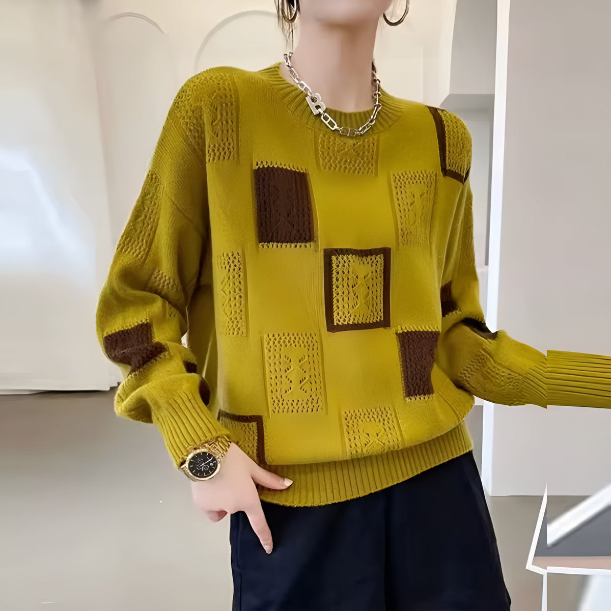 Alida - Chic Women's Sweater