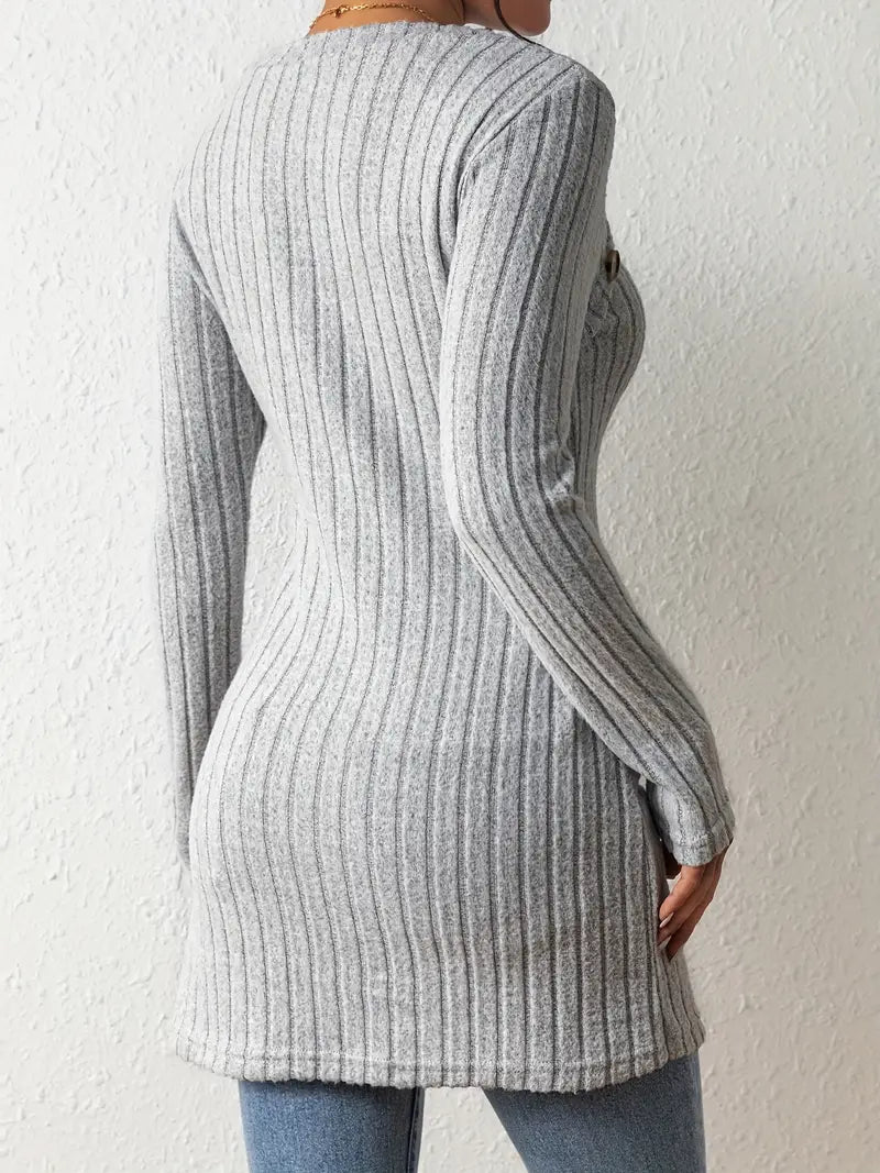 Ava - Asymmetrical Buttoned Ribbed Top
