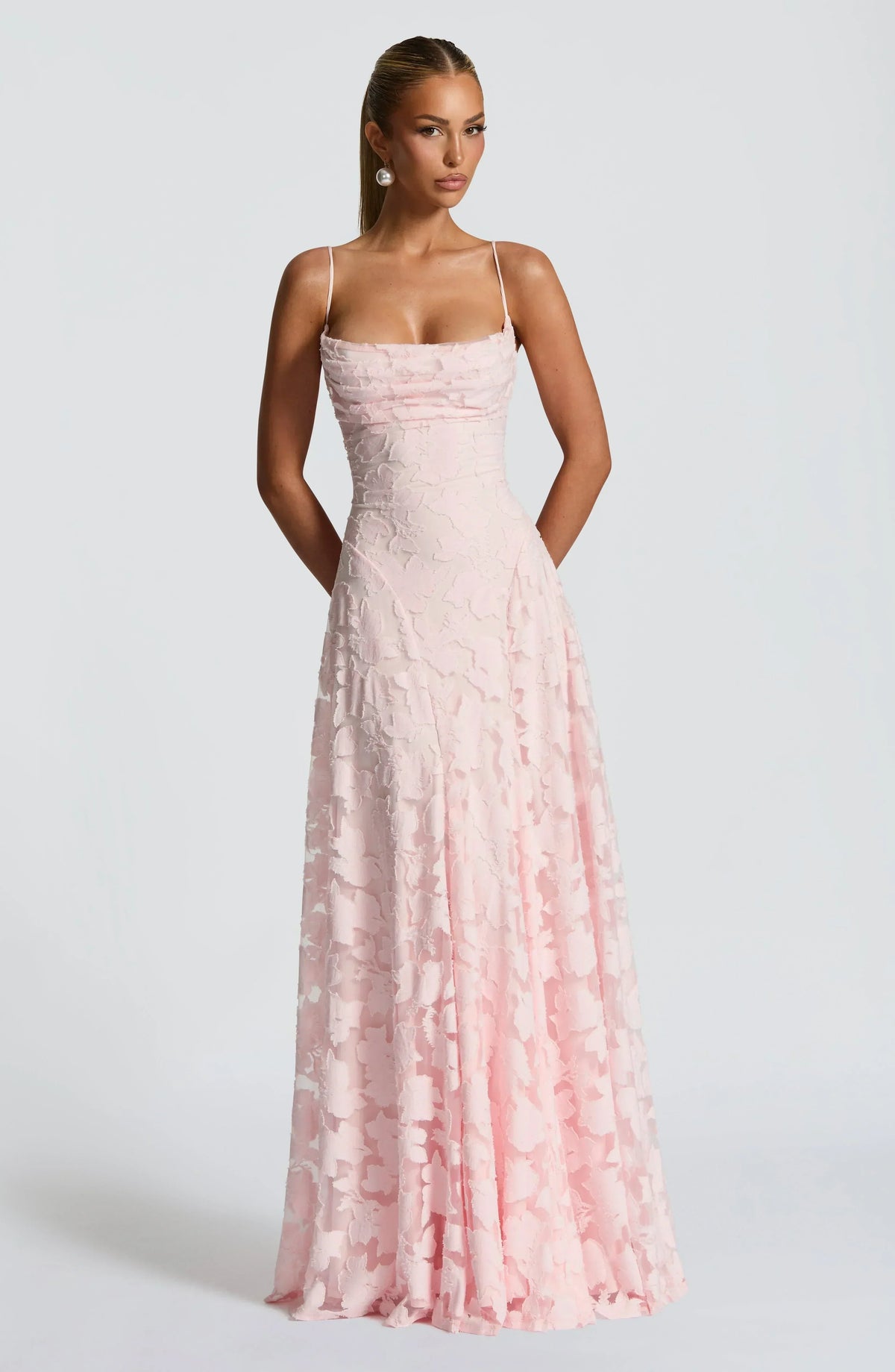 Daphne - Elegant Maxi Dress